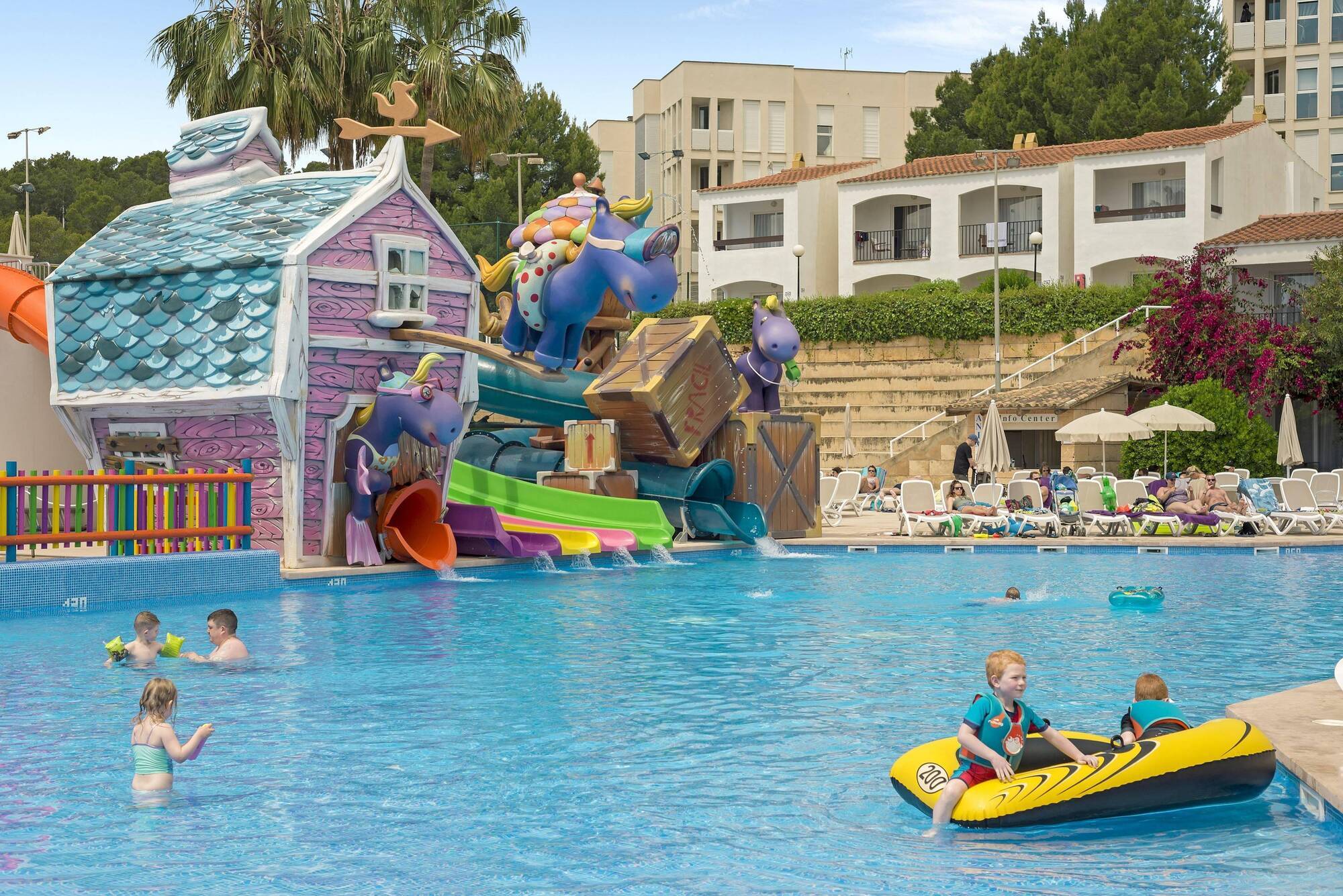 Resort Fergus Club Europa